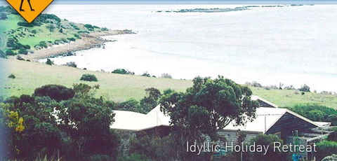 Tu Emuz Stone Beachfront Villa, Emu Bay, Kangaroo Is - Sunshine Coast Tourism 1