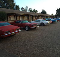Tumut Valley Motel - Holiday Sunshine Coast