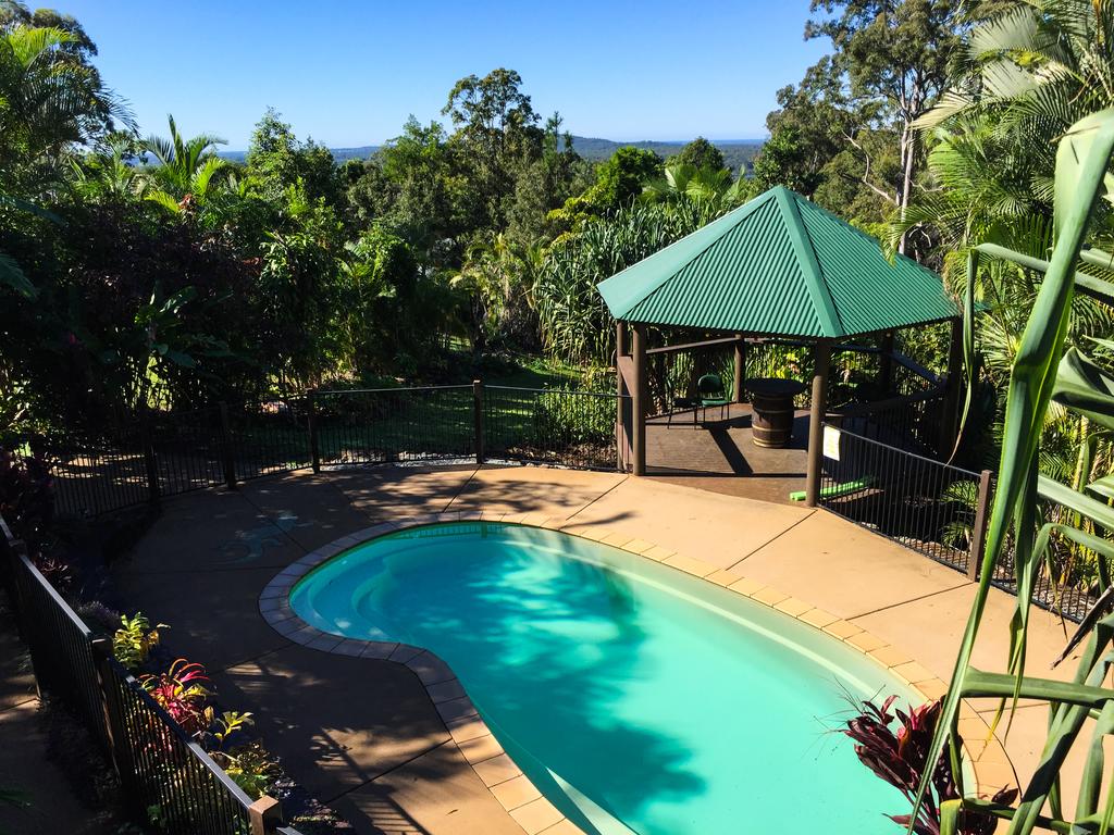 Mooloolah Valley QLD Holiday Sunshine Coast