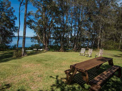 Tuppy's On The Lake - Sunshine Coast Tourism 0