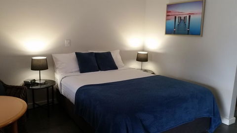 Tweed River Motel - Sunshine Coast Tourism 2