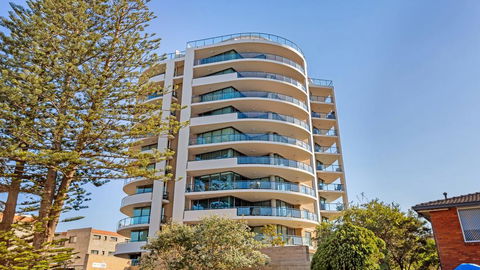 Twin Pines 602 - CBD Location - Sunshine Coast Tourism 0