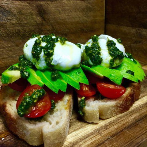 Twinkle Tree's Cottage - Holiday Sunshine Coast 3