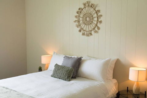 Two Bedroom Gem, Short Drive To MONA - Sunshine Coast Tourism 1