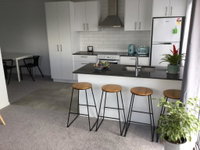 Two Bedroom Guesthouse Bundall