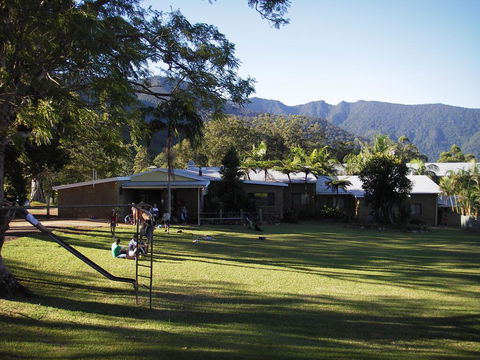 Tyalgum Ridge Retreat - Holiday Sunshine Coast 0