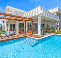 Ulladulla Family Retreat - Sunshine Coast Tourism