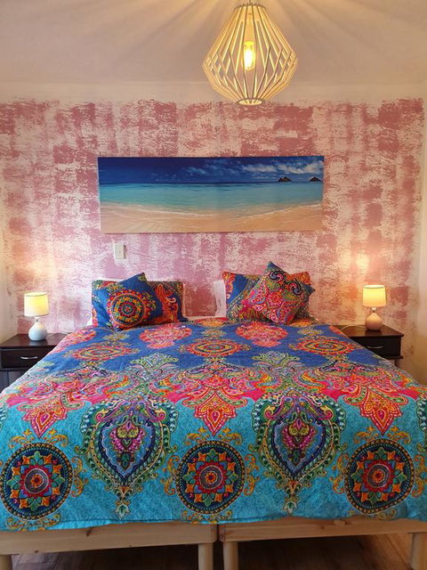 Unique Bouvard Beach House Mandurah - Holiday Sunshine Coast 1