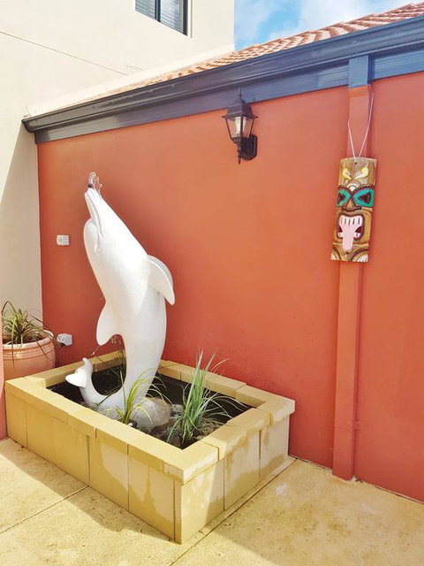 Unique Bouvard Beach House Mandurah - Holiday Sunshine Coast 3