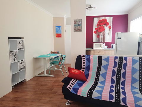 Unique Bouvard Beach House Mandurah - Sunshine Coast Tourism 2