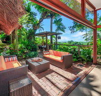 Unique, tropical rainforest getaway - Sunshine Coast Tourism