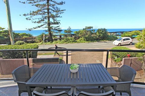 Unit 1 Phoenix Apartments, Coolum Beach - Holiday Sunshine Coast 0