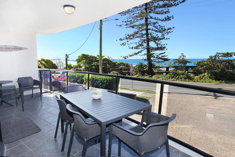 Unit 1 Phoenix Apartments, Coolum Beach - Holiday Sunshine Coast 1