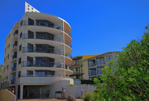 Unit 1, The Rocks, 1746 David Low Coolum Beach - 500 Bond - Holiday Sunshine Coast 0