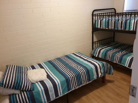 Unit 2 Breakaway Lodge - Sunshine Coast Tourism 2