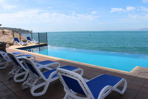 Unit 3302 One Bright Point - Holiday Sunshine Coast 0