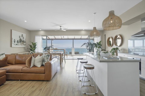 UNIT 35 Whitsundays - Holiday Sunshine Coast 0