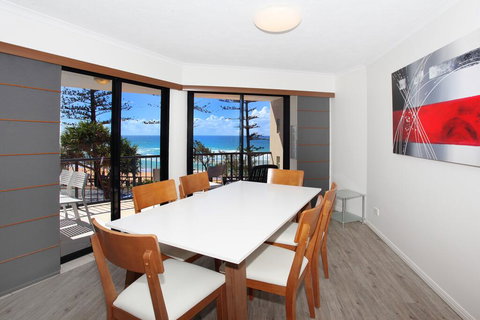 Unit 4, The Rocks, 1746 David Low Way Coolum Beach - 500 Bond - Holiday Sunshine Coast 3