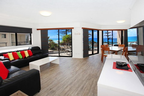 Unit 4, The Rocks, 1746 David Low Way Coolum Beach - 500 Bond - Holiday Sunshine Coast 2