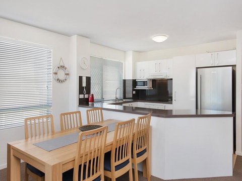 Unit 7 Fair Haven, Kings Beach - Excellent Views! - Sunshine Coast Tourism 3