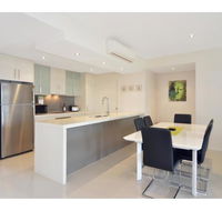 Utopia Apartment - Sunshine Coast Tourism