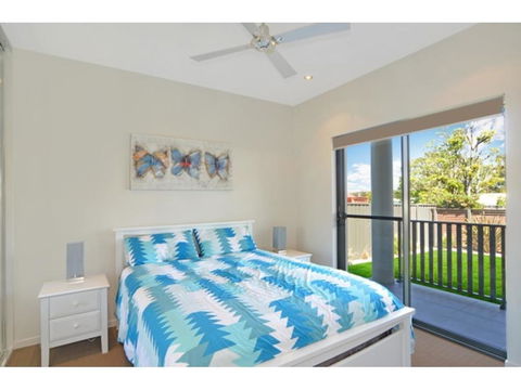 Utopia Apartment - Sunshine Coast Tourism 3