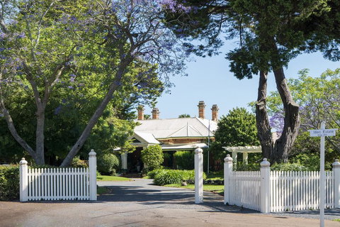 Vacy Hall Toowoomba's Grand Boutique Hotel Since 1873 - Holiday Sunshine Coast 1