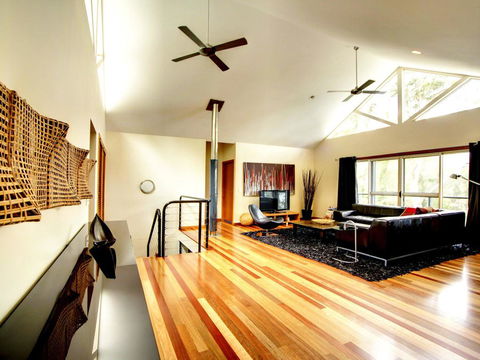 Vainui - Sunshine Coast Tourism 1