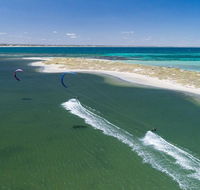 Varuna Stay - Holiday Sunshine Coast