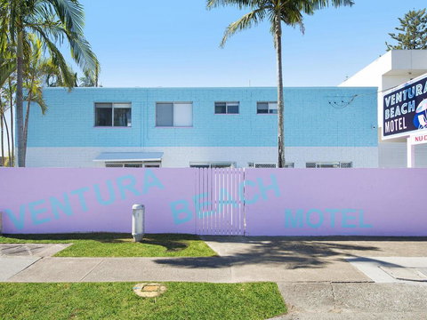 Ventura Beach Motel 2 Bed Poolside - Unit 3 - Sunshine Coast Tourism 1