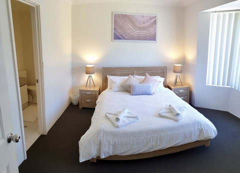 Varuna Stay - Sunshine Coast Tourism 2