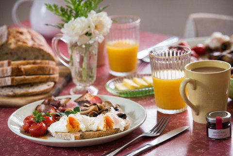 Veritas Cottage - Holiday Sunshine Coast 3