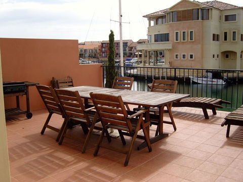 Venice At The Beach - Sunshine Coast Tourism 1