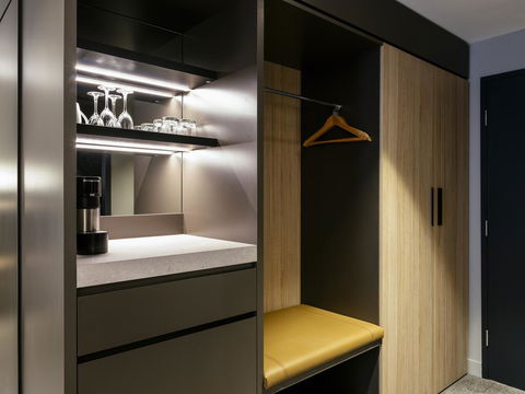 Vibe Hotel Hobart - Sunshine Coast Tourism 2