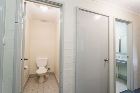 Vickery House 8 Bedroom Flat - Sunshine Coast Tourism 2