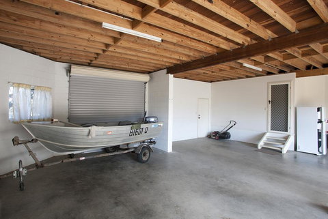 Verandahs - Holiday Sunshine Coast 3