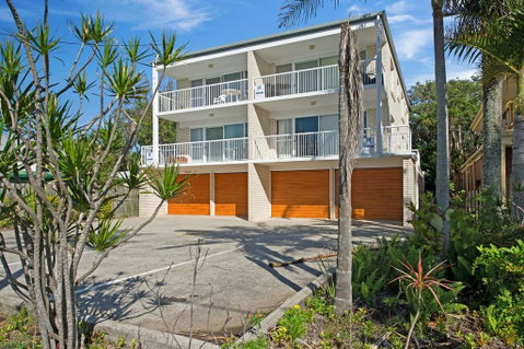 Views Of Moreton Island From Balcony At Beachside Haven Rickman Pde, Woorim - Sunshine Coast Tourism 2
