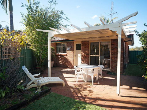 Views To Yaccaba Headland - Holiday Sunshine Coast 3