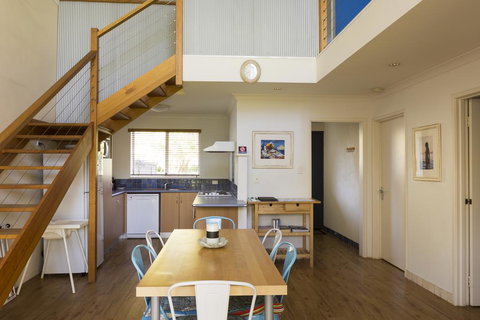 Villa 5 Whitesands - Sunshine Coast Tourism 1