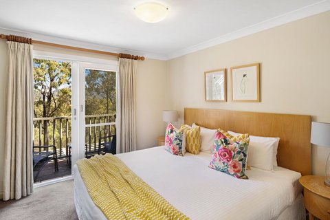 Villa Cabernet - Holiday Sunshine Coast 1