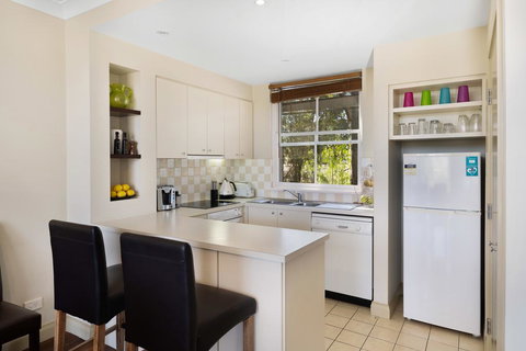 Villa Cabernet - Holiday Sunshine Coast 2