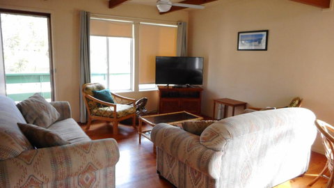 Villa Davoll At Hat Head (Pet Friendly) - Sunshine Coast Tourism 0