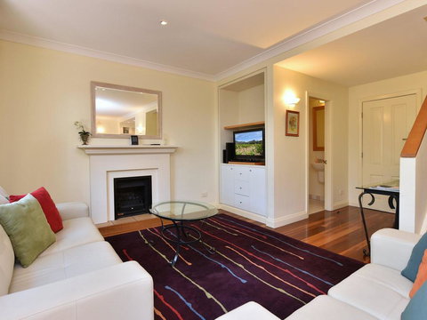 Villa Executive 2br Shiraz Resort Condo Located Within Cypress Lakes Resort (nothing Is More Central) - Holiday Sunshine Coast 3