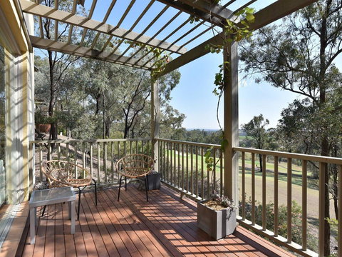 Villa Executive 2br Viti Resort Condo Located Within Cypress Lakes Resort (nothing Is More Central) - Sunshine Coast Tourism 1