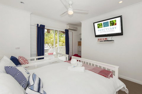 Villa Fullmoon - Sunshine Coast Tourism 0