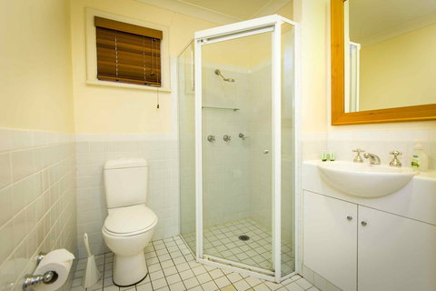 Villa Grenache - Holiday Sunshine Coast 3