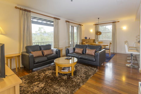 Villa Grenache - Holiday Sunshine Coast 0