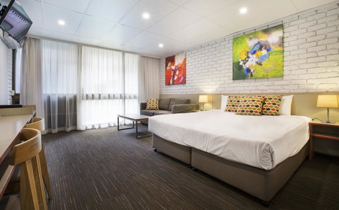 Villa Noosa Hotel - Holiday Sunshine Coast 1