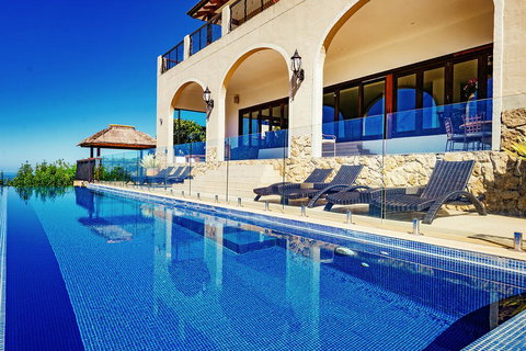 Villa Vivante - Holiday Sunshine Coast 1