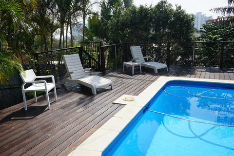 Villa With Views & Pool - Sunshine Coast Tourism 1